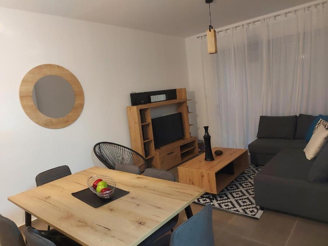 Valentinas ! Apartman *